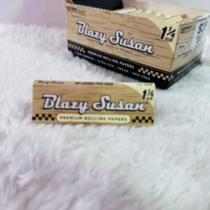 Blazy Susan - 1 1/4 Papel De liar | 50 Libritos x Caja | 50 Hojas x Libro