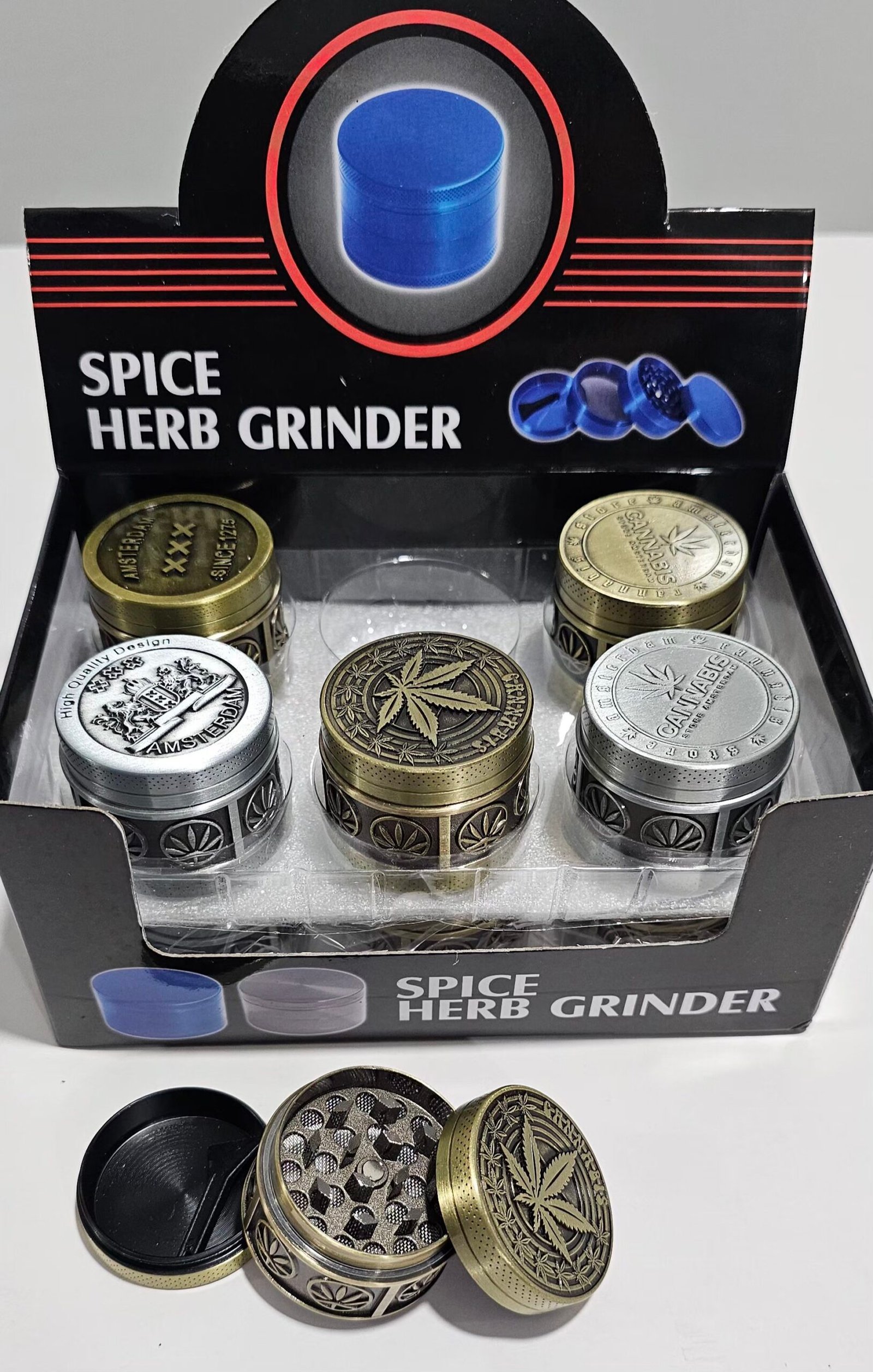 Grinder - Metal 3 niveles “Cannabis” 12 Piezas Por Caja | Diseno al azar |