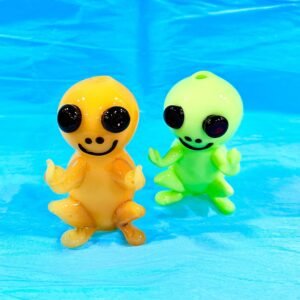 Pipa De Vidrio By: Girls happiness “Alien” | Color al azar |