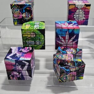 Grinder De Metal – Modelo “Cubo Con estampado” | Modelo al azar | 6 Pieza Por Display